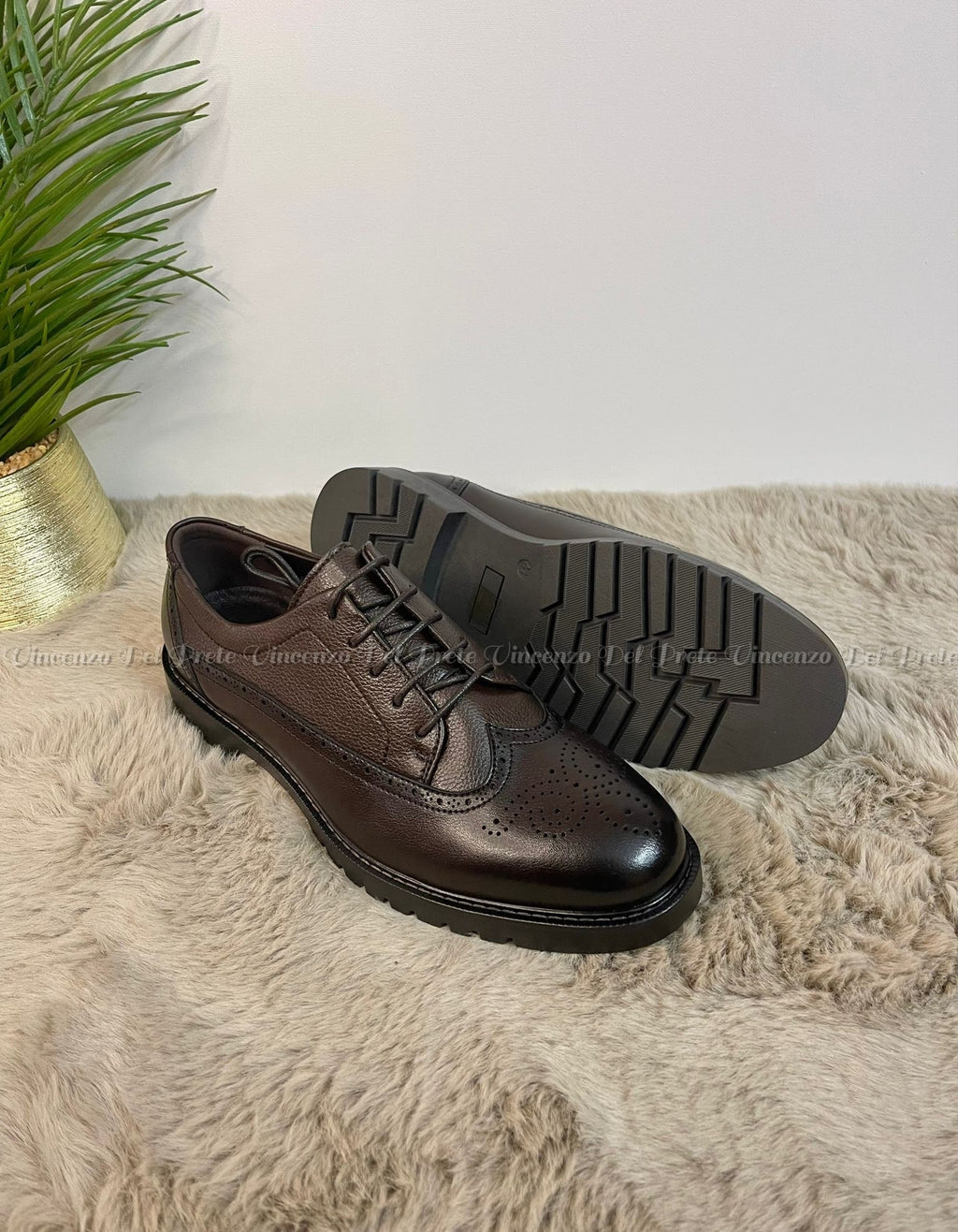 FRANCESINE STRINGATE IN PELLE CON SUOLA ALTA IN GOMMA