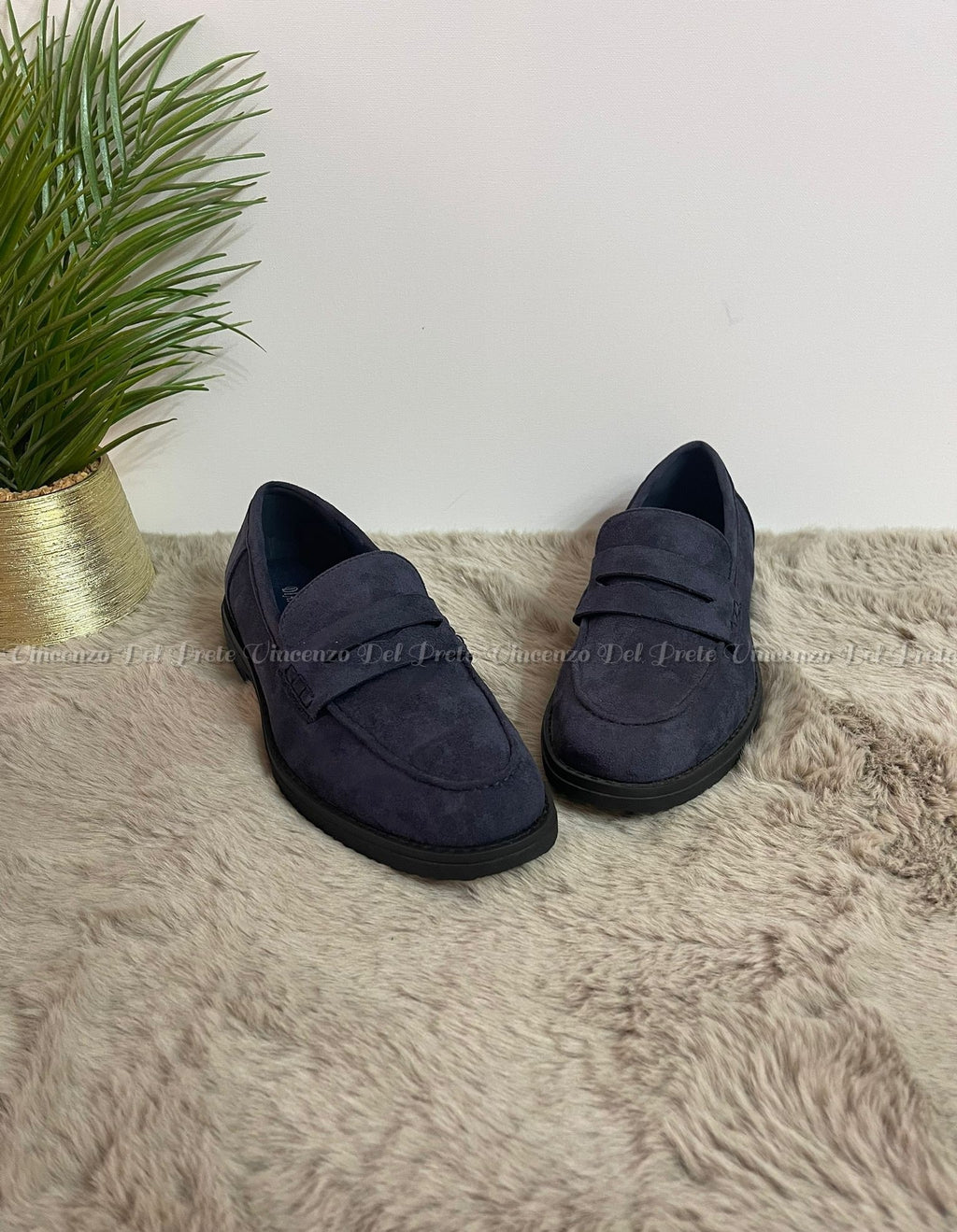 MOCASSINI SENZA LACCI IN CAMOSCIO CON SUOLA IN GOMMA