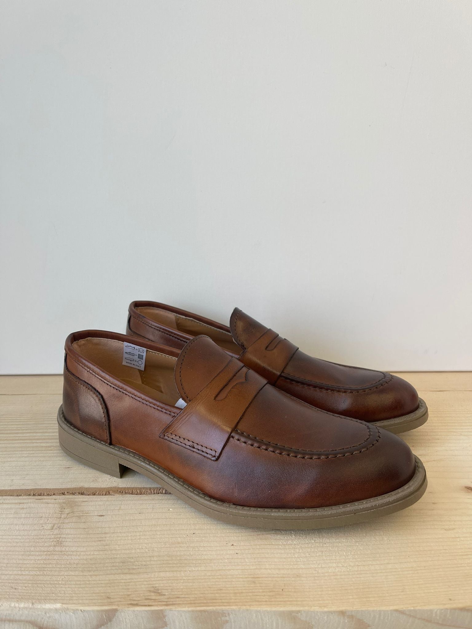 MOCASSINI TASSEL LOAFER IN VERA PELLE MADE IN ITALY CLASSICO SUOLA IN GOMMA