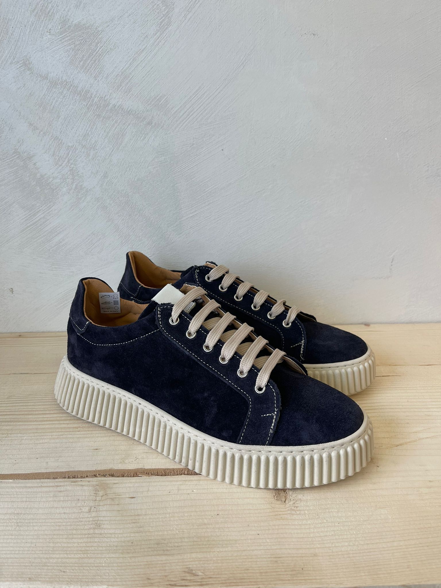 SNEAKERS IN VERA PELLE CAMOSCIO MADE IN ITALY UOMO E DONNA SUOLA ALTA