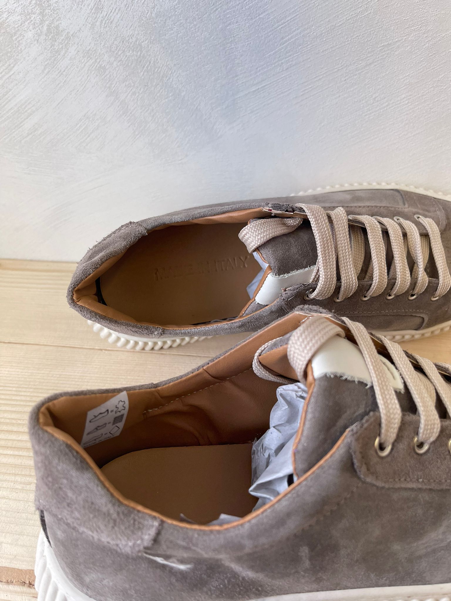 SNEAKERS IN VERA PELLE CAMOSCIO MADE IN ITALY UOMO E DONNA SUOLA ALTA