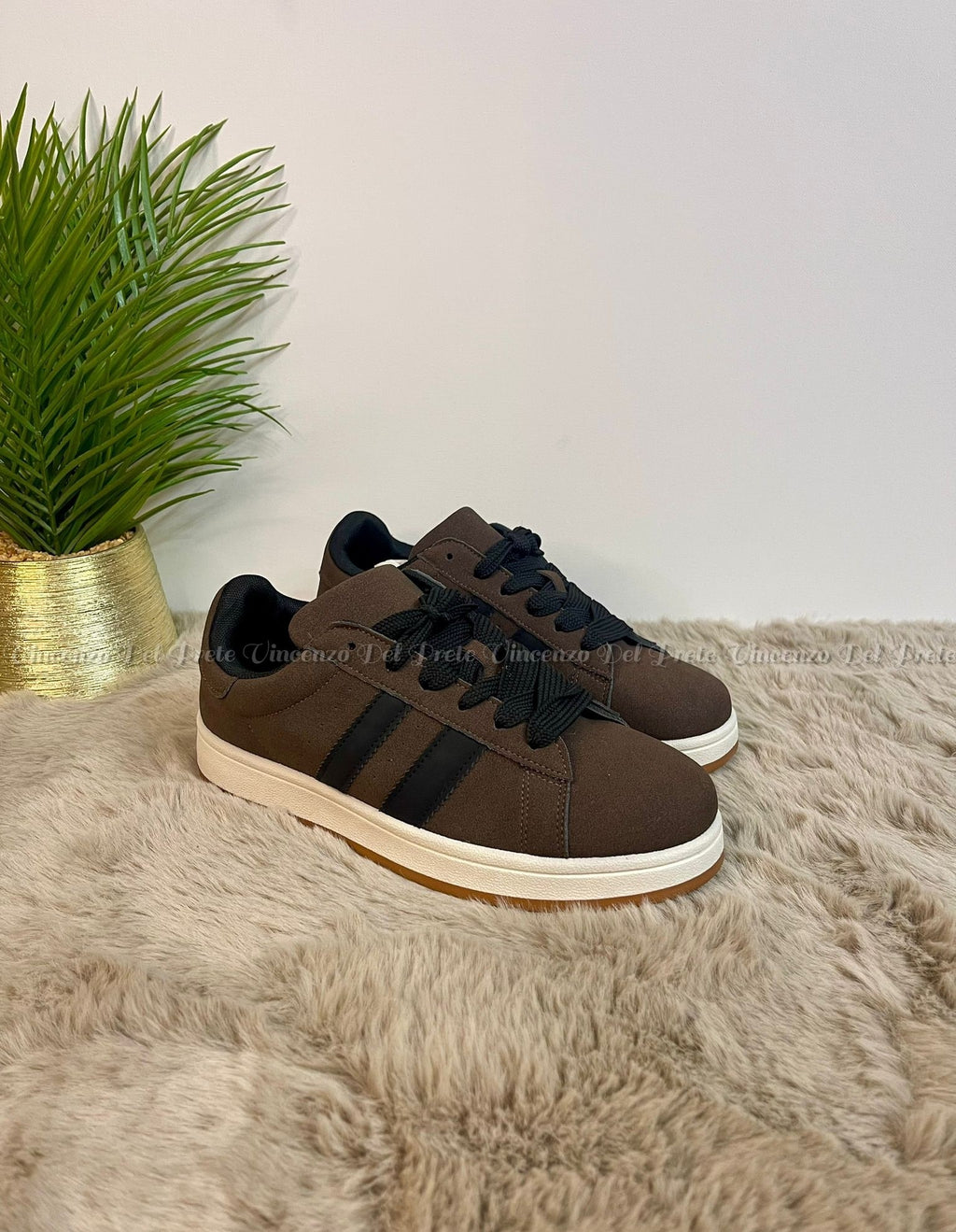 SNEAKERS IN CAMOSCIO MADE IN ITALY CON SUOLA IN GOMMA