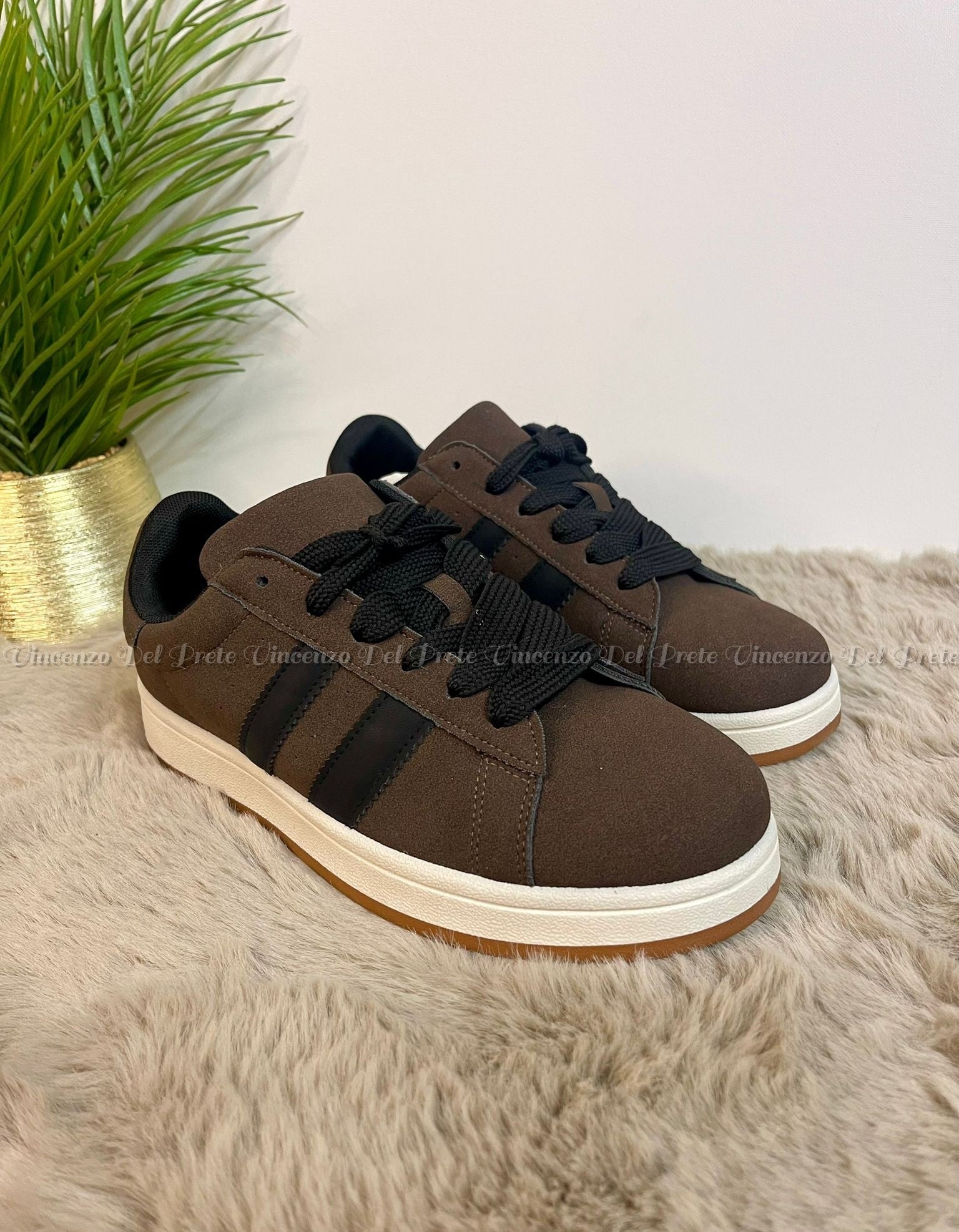 SNEAKERS IN CAMOSCIO MADE IN ITALY CON SUOLA IN GOMMA