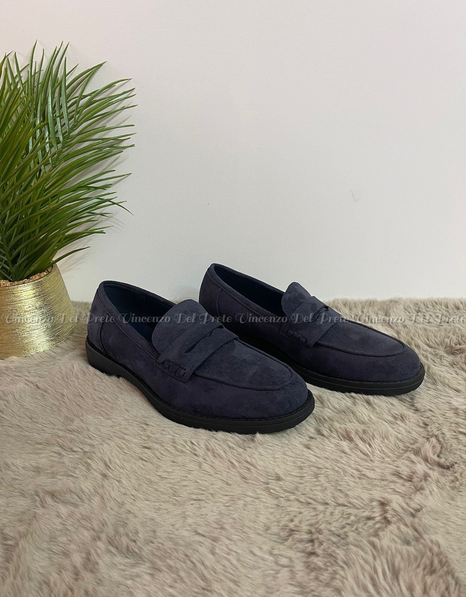 MOCASSINI SENZA LACCI IN CAMOSCIO CON SUOLA IN GOMMA