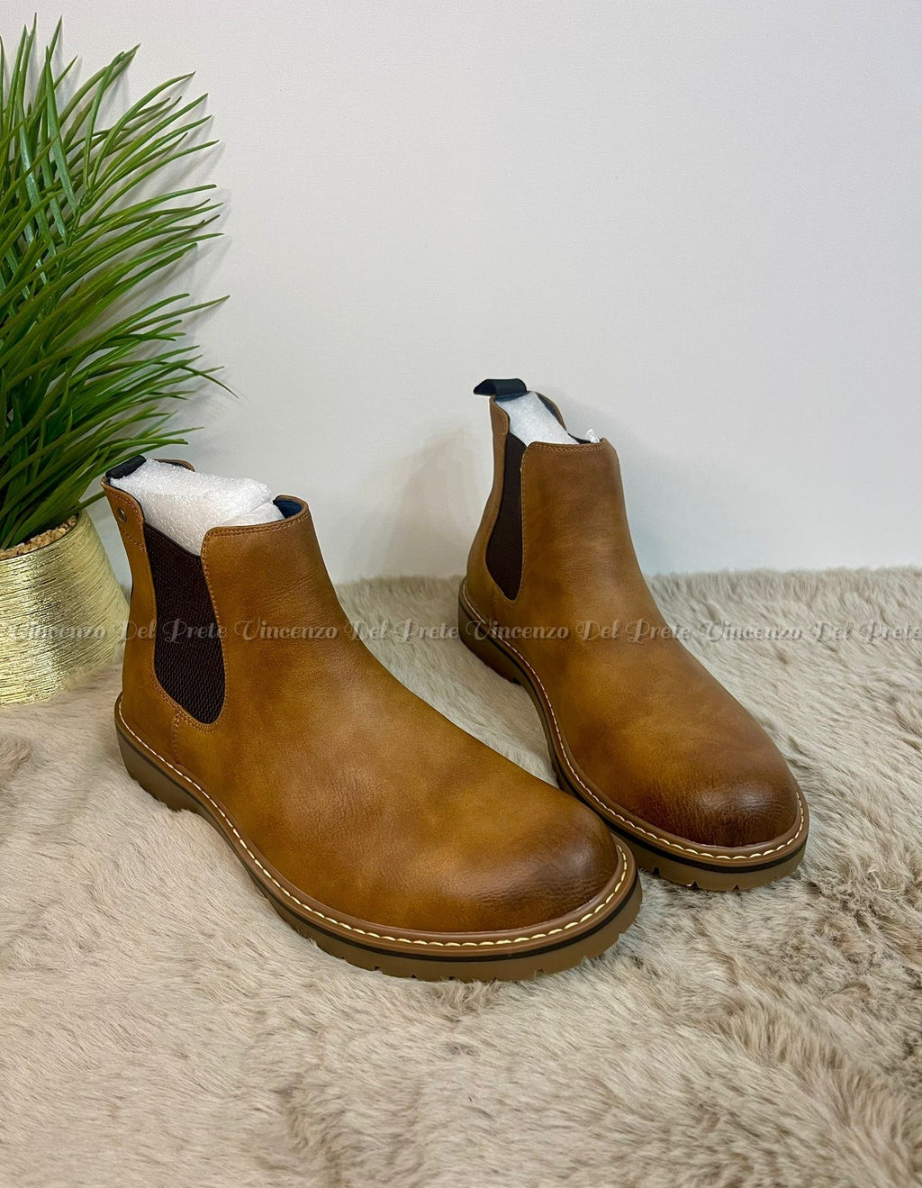 STIVALETTO IN PELLE SENZA LACCI CON SUOLA IN GOMMA