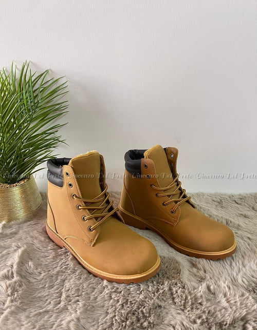 ANFIBI STIVALETTI IN PELLE CON PELLICCIA INTERNA E SUOLA IN GOMMA