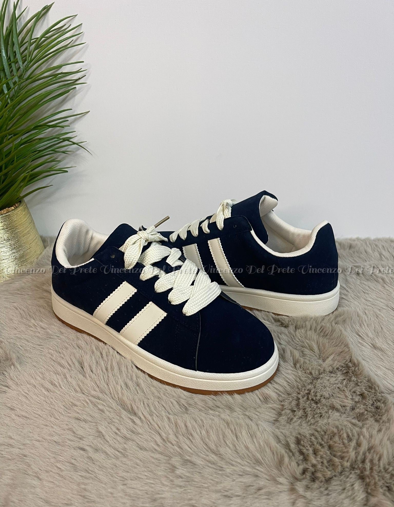 SNEAKERS IN CAMOSCIO MADE IN ITALY CON SUOLA IN GOMMA