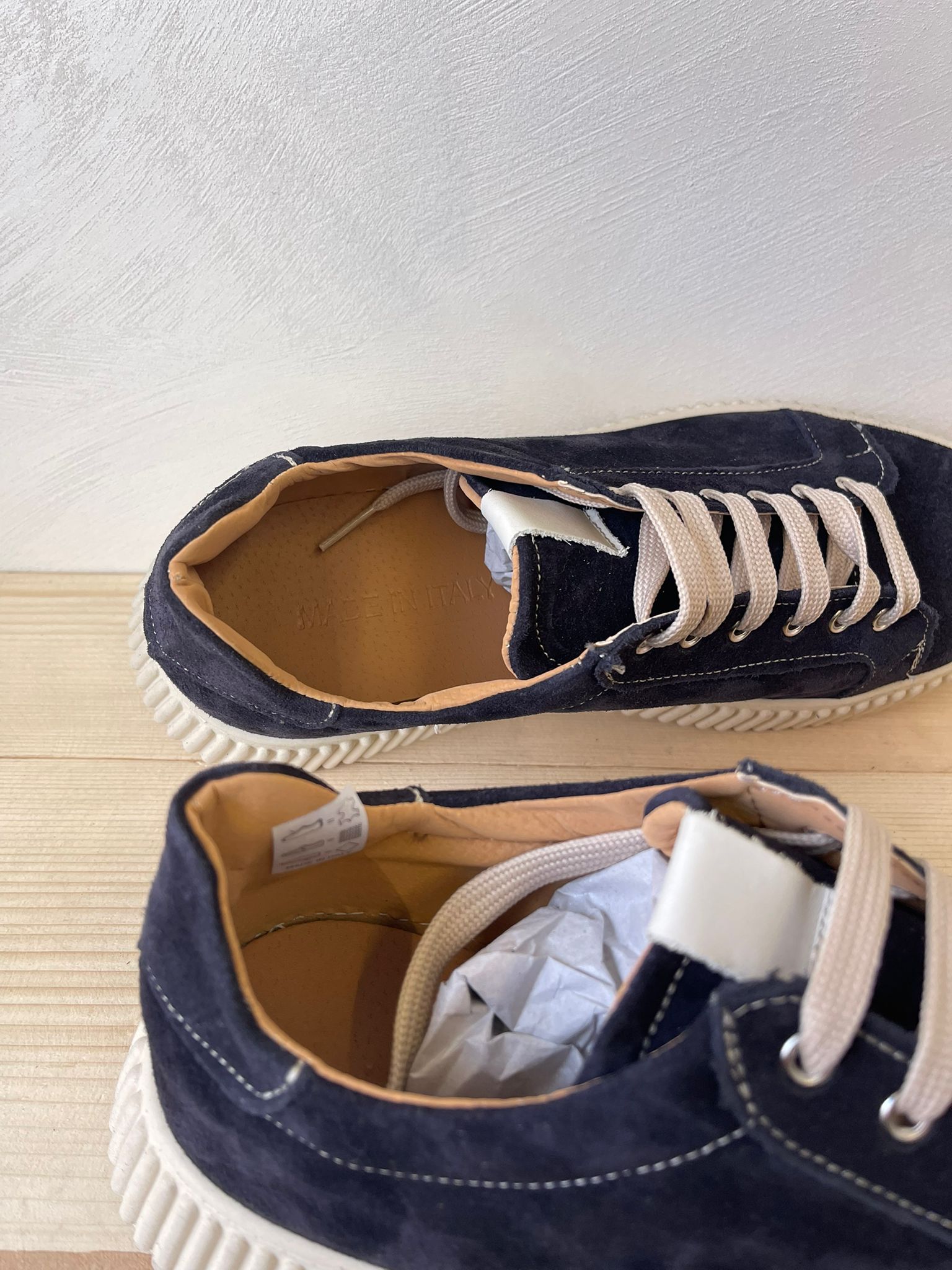 SNEAKERS IN VERA PELLE CAMOSCIO MADE IN ITALY UOMO E DONNA SUOLA ALTA