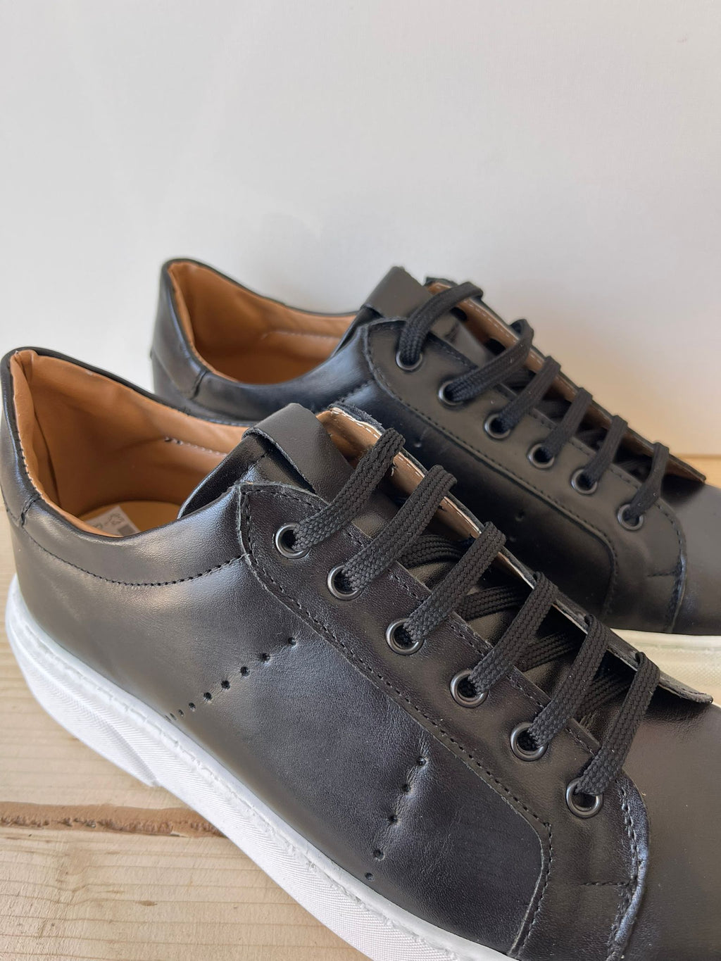 SNEAKERS IN VERA PELLE MADE IN ITALY UOMO E DONNA SUOLA BASSA