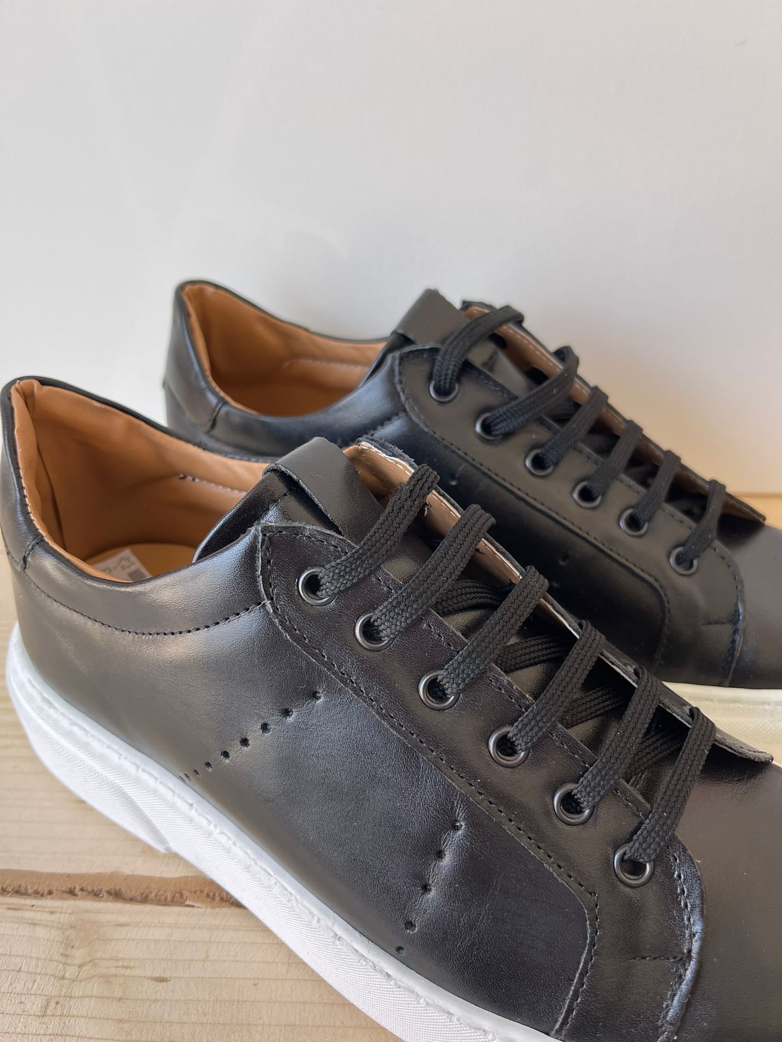 SNEAKERS IN VERA PELLE MADE IN ITALY UOMO E DONNA SUOLA BASSA