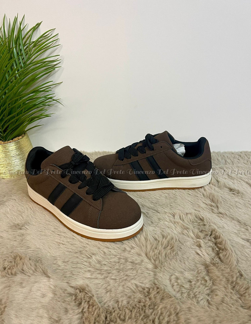 SNEAKERS IN CAMOSCIO MADE IN ITALY CON SUOLA IN GOMMA