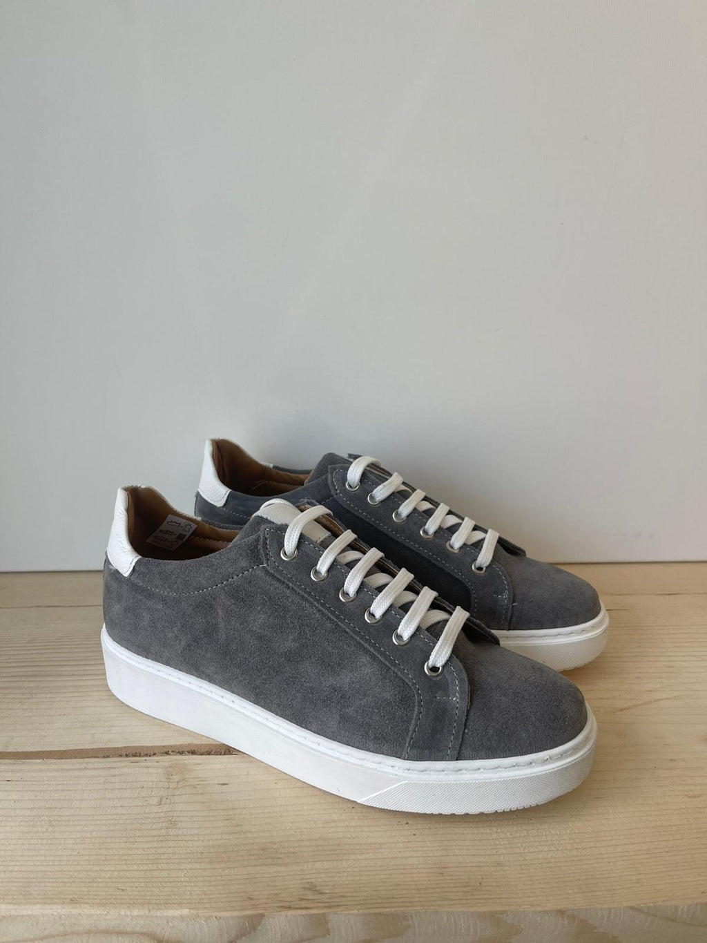 SNEAKERS IN VERA PELLE CAMOSCIO MADE IN ITALY UOMO E DONNA SUOLA BASSA