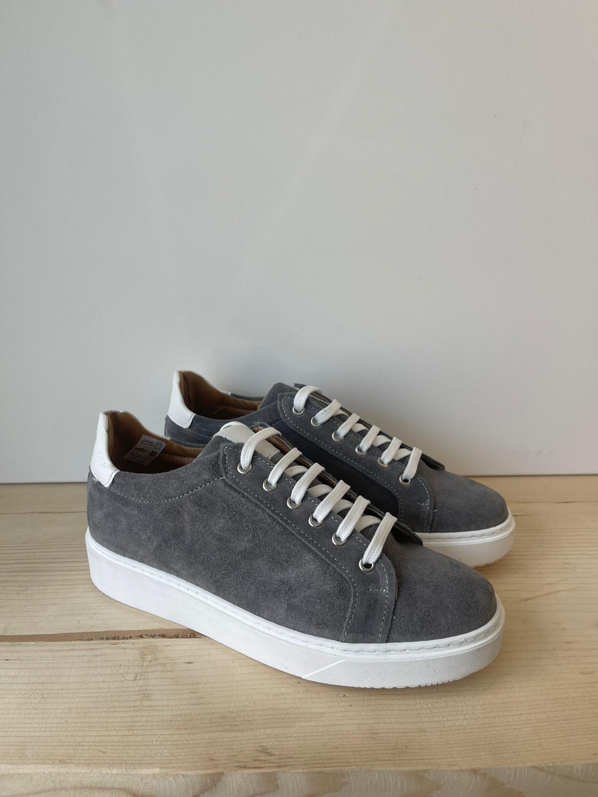 SNEAKERS IN VERA PELLE CAMOSCIO MADE IN ITALY UOMO E DONNA SUOLA BASSA