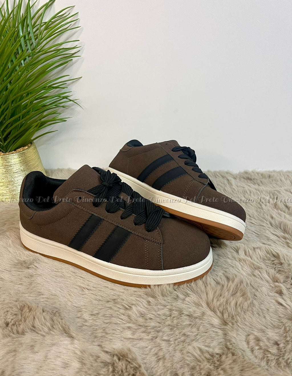 SNEAKERS IN CAMOSCIO MADE IN ITALY CON SUOLA IN GOMMA