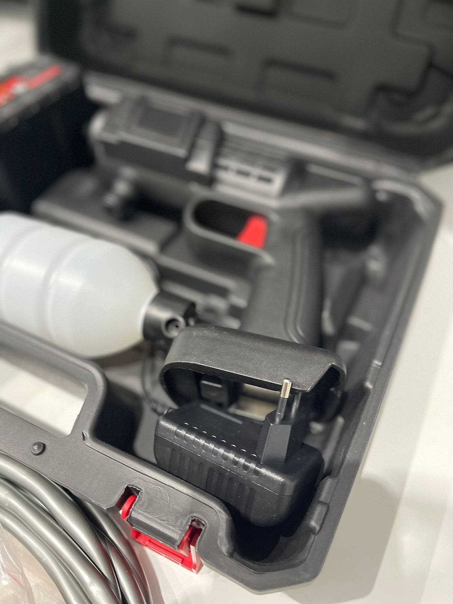 IDROPULITRICE A PISTOLA PORTATILE CON 2 BATTERIE 48W PROFESSIONALE A PRESSIONE