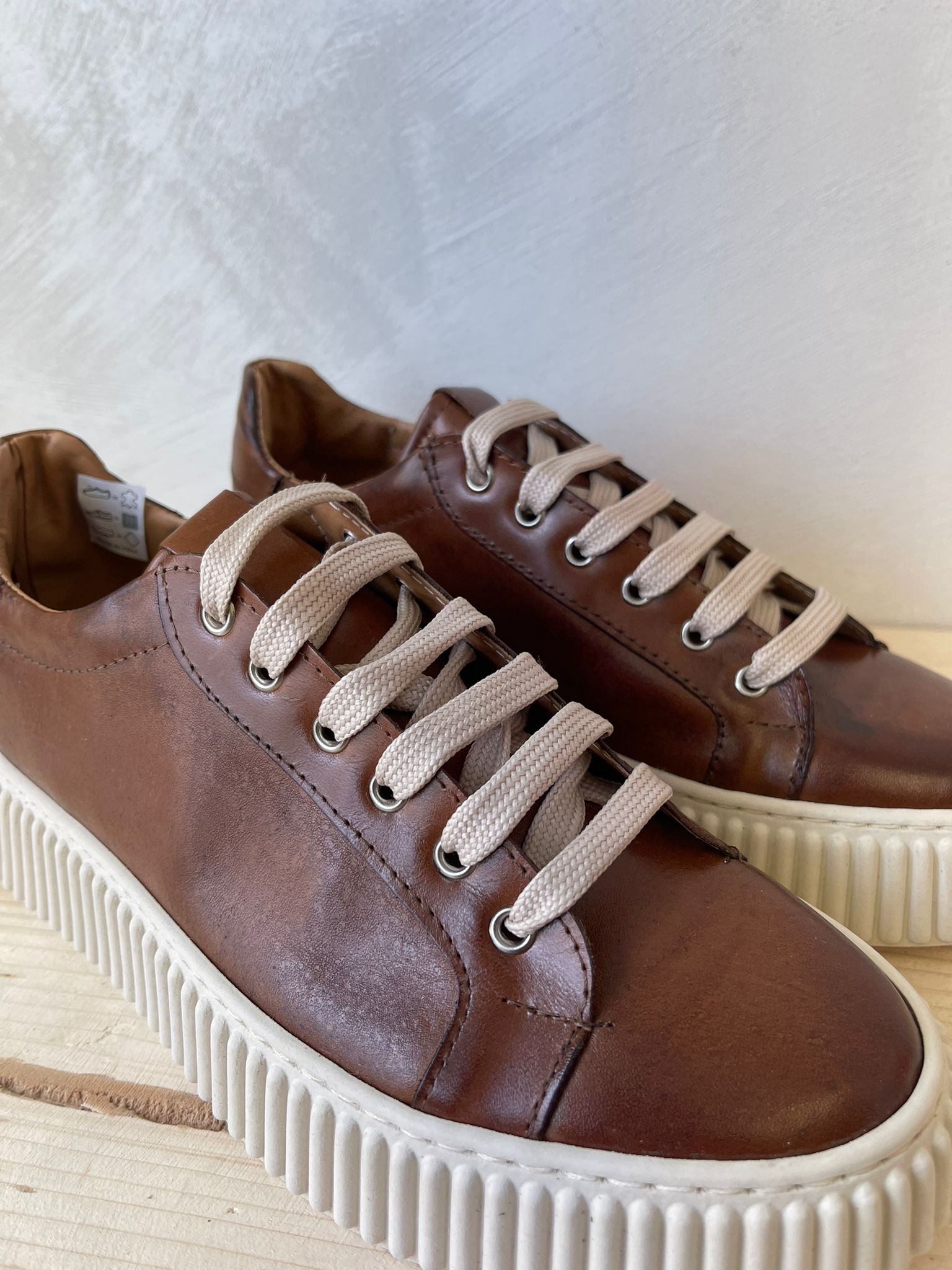 SNEAKERS IN VERA PELLE MADE IN ITALY UOMO E DONNA SUOLA ALTA