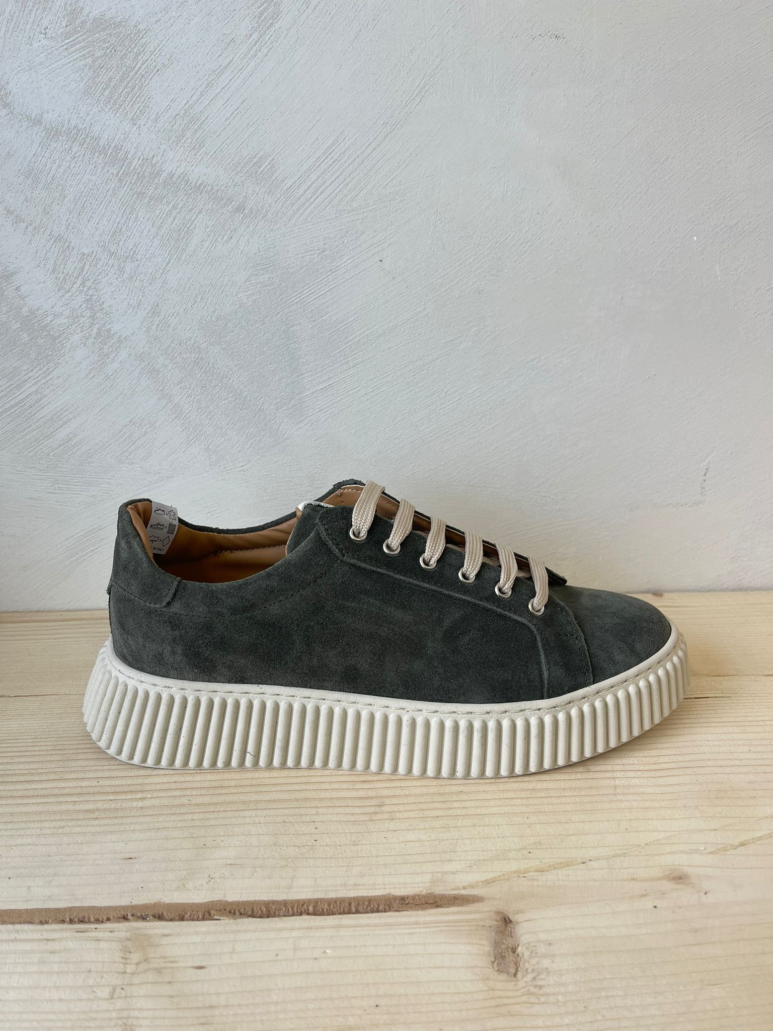 SNEAKERS IN VERA PELLE CAMOSCIO MADE IN ITALY UOMO E DONNA SUOLA ALTA