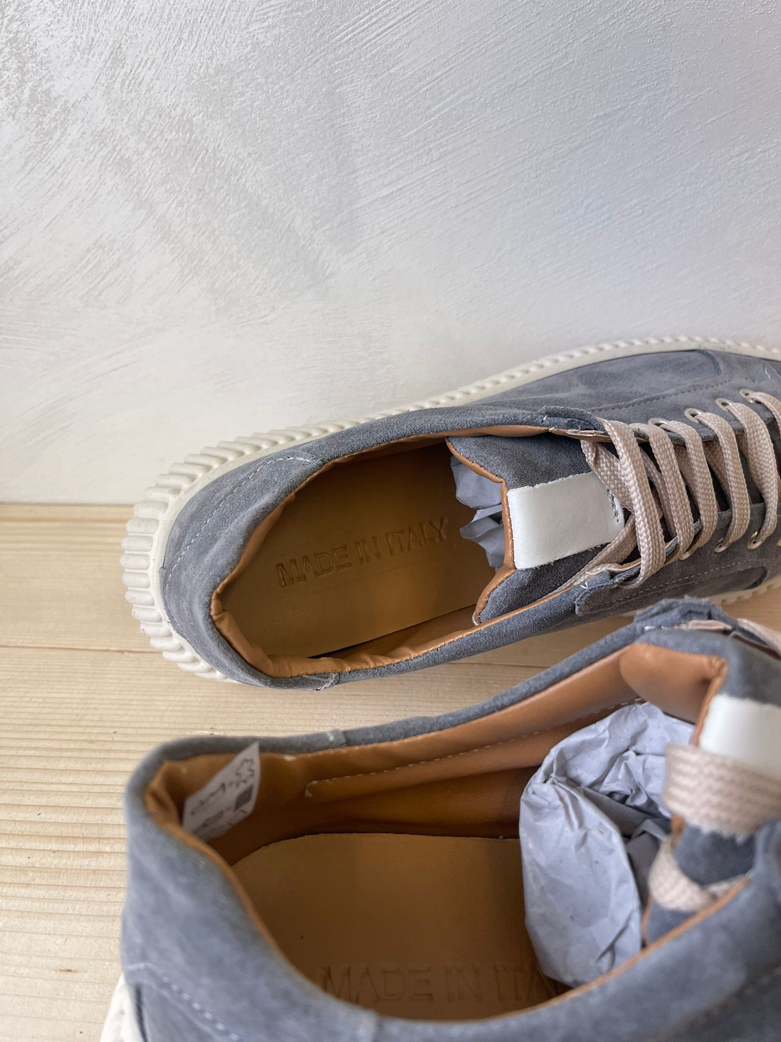 SNEAKERS IN VERA PELLE CAMOSCIO MADE IN ITALY UOMO E DONNA SUOLA ALTA